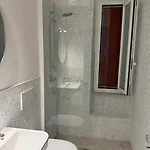 Dolce Acqua Flexyrent Terrace & Parking - No Ac