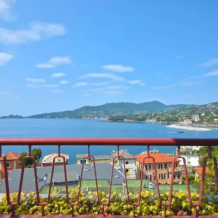 Dolce Acqua Flexyrent Terrace & Parking - No Ac شقة